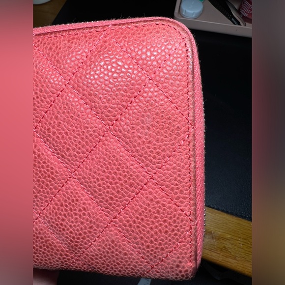 Chanel zippy wallet - Picture 14 of 15